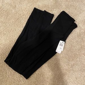 A Pea in the Pod/Splendid Black NWT fold over full length leggings